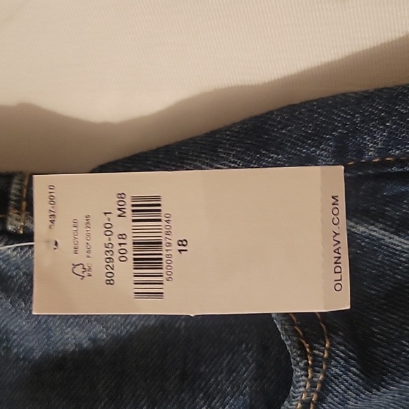 Women High-Rise Button-Fly Slouchy Straight Jean Shorts, Size: 18, NWT - Picture 3 of 8